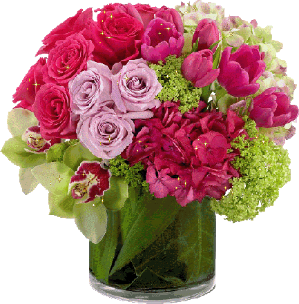Bouquet di rose e foglie in vaso