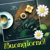 Composizione creativa con caffè, biscotti e disegni, con augurio 'Buongiorno'