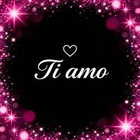 Cornice scintillante fucsia su sfondo nero con cuore e scritta in corsivo “Ti amo”